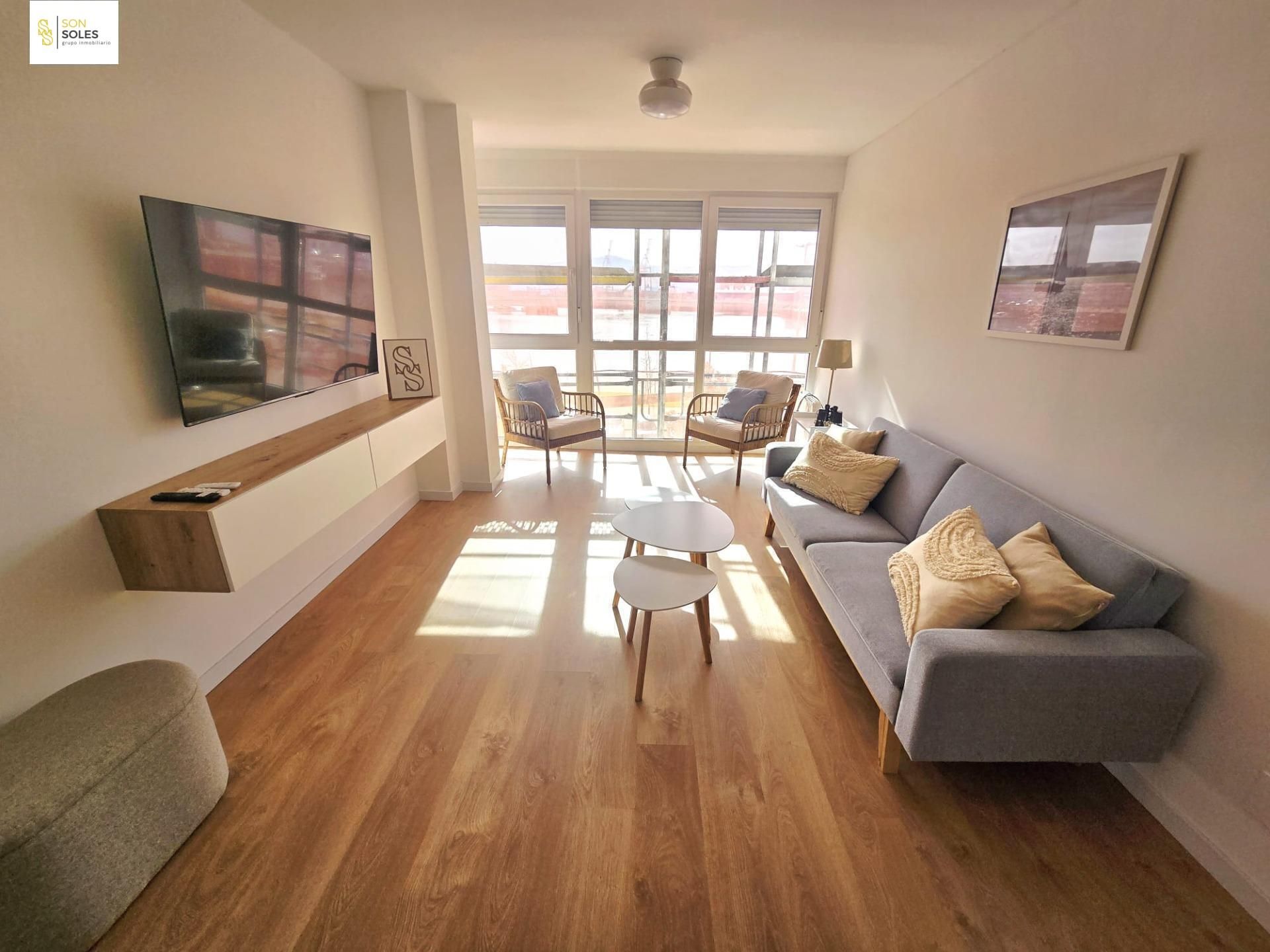 Living room of Flat for sale in Santander  with Parquet flooring and Terrace