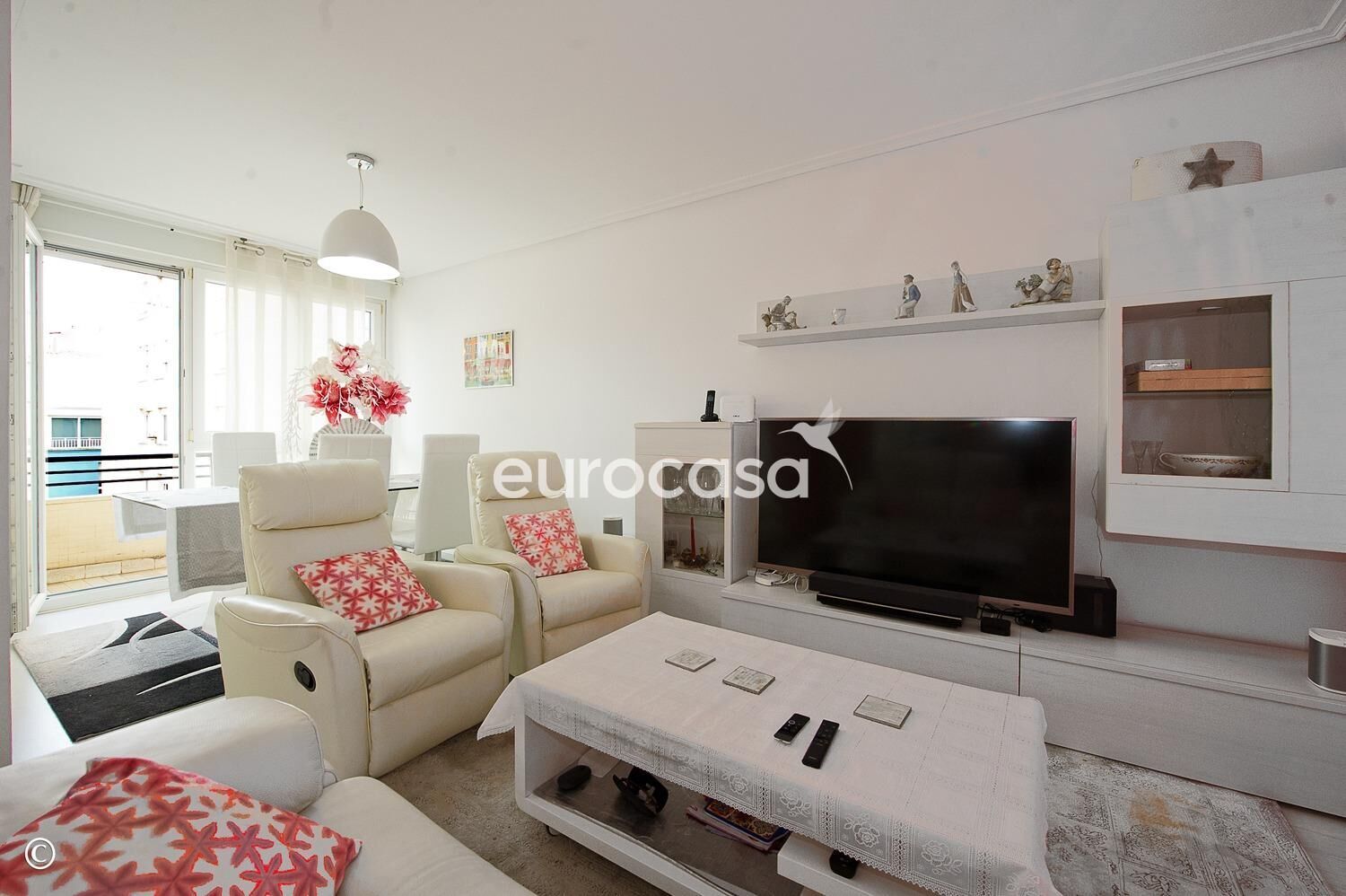 Sala d'estar de Pis en venda en Santander amb Calefacció