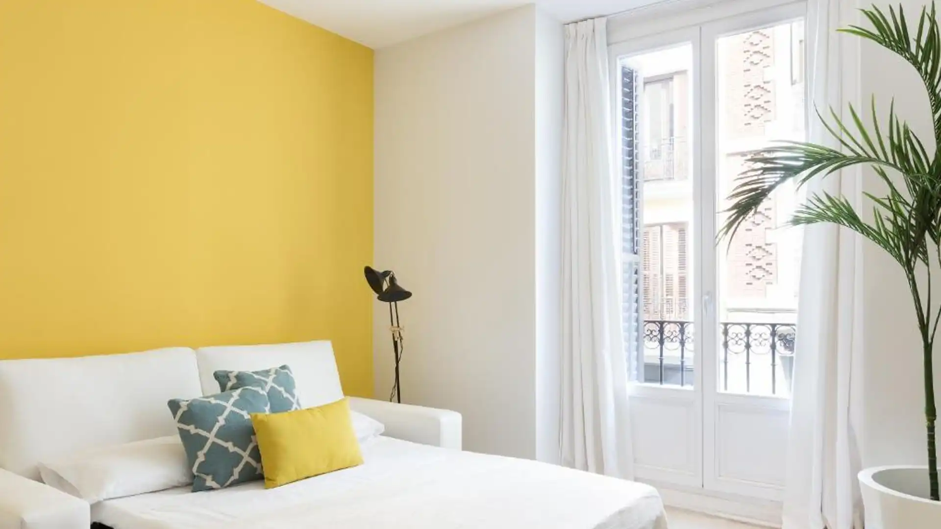 Estudio de alquiler en Mondejar - Junquillos