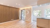 Exterior view of Flat for sale in  Barcelona Capital  with Air Conditioner, Heating and Balcony