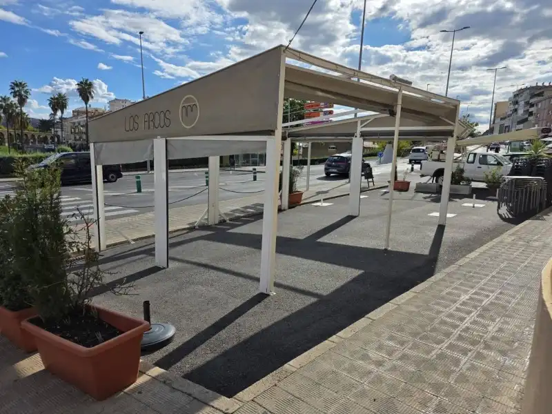 Local comercial en venda a Los Pinos - El Pilar, imagen 3