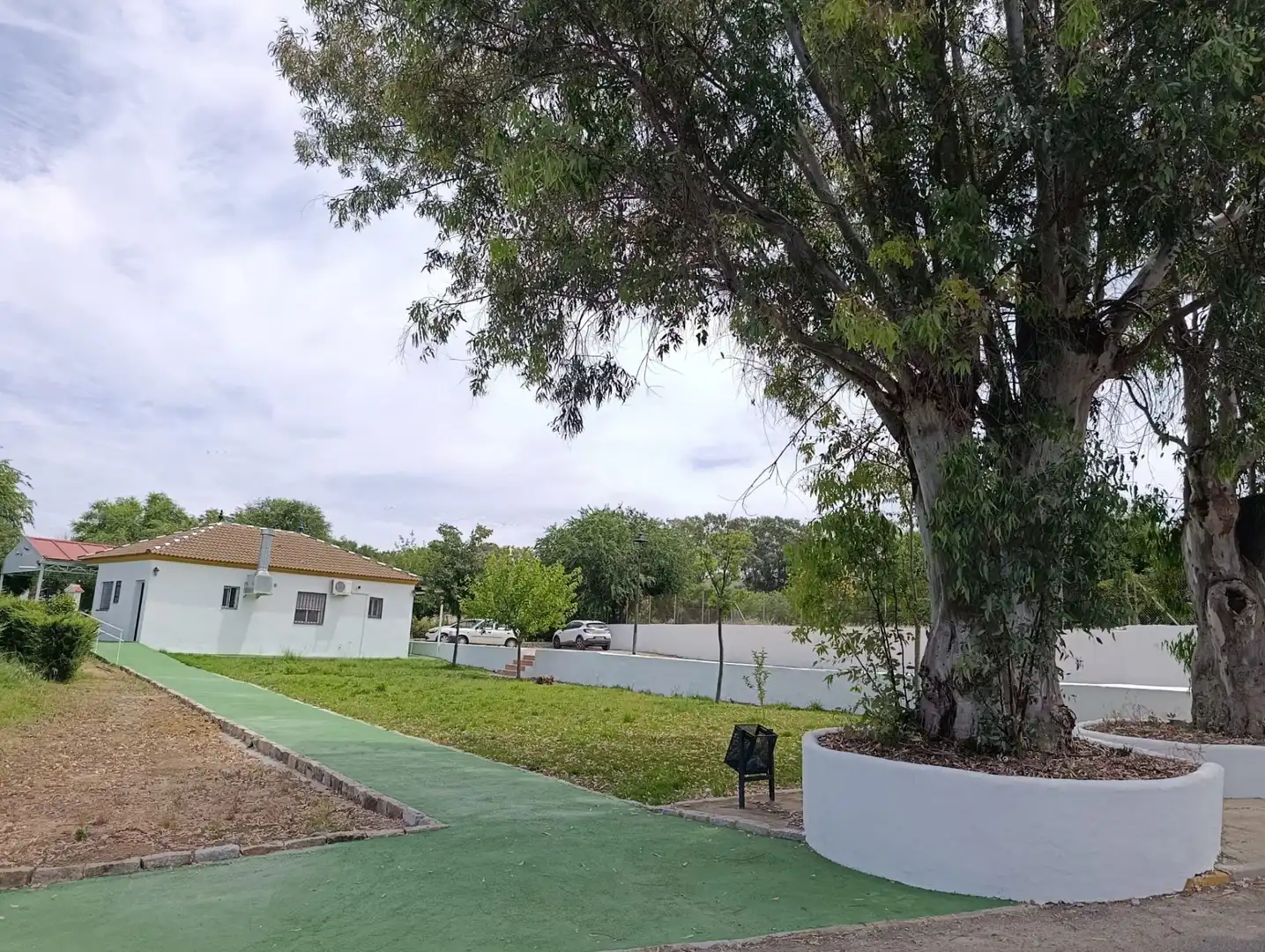 Vista exterior de Casa o chalet de alquiler en Castilblanco de los Arroyos con Jardín privado, Terraza y Piscina