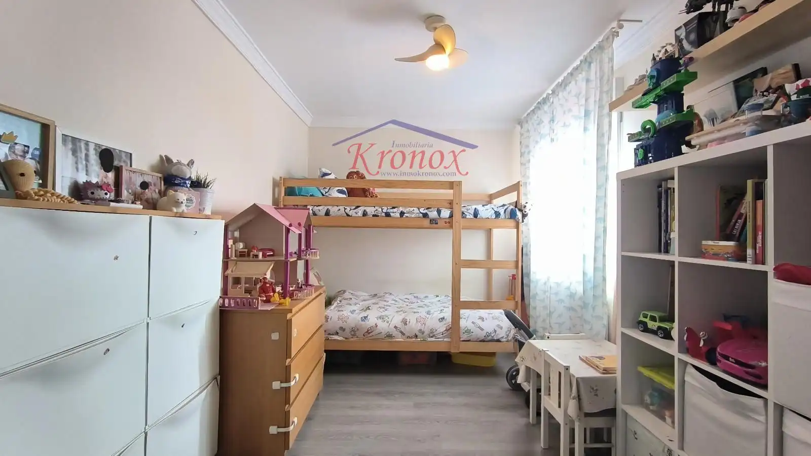 Schlafzimmer von Wohnung zum Verkauf in Madrid mit Klimaanlage, Heizung und Terrasse