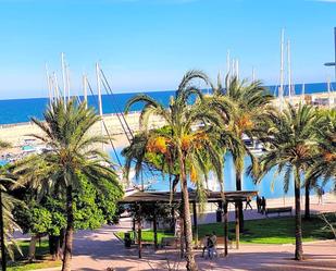 Vista exterior de Apartament de lloguer en Gandia amb Terrassa