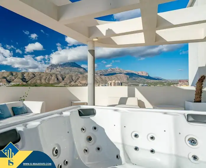 Piso con piscina en venta en Playa de Poniente, imagen 3