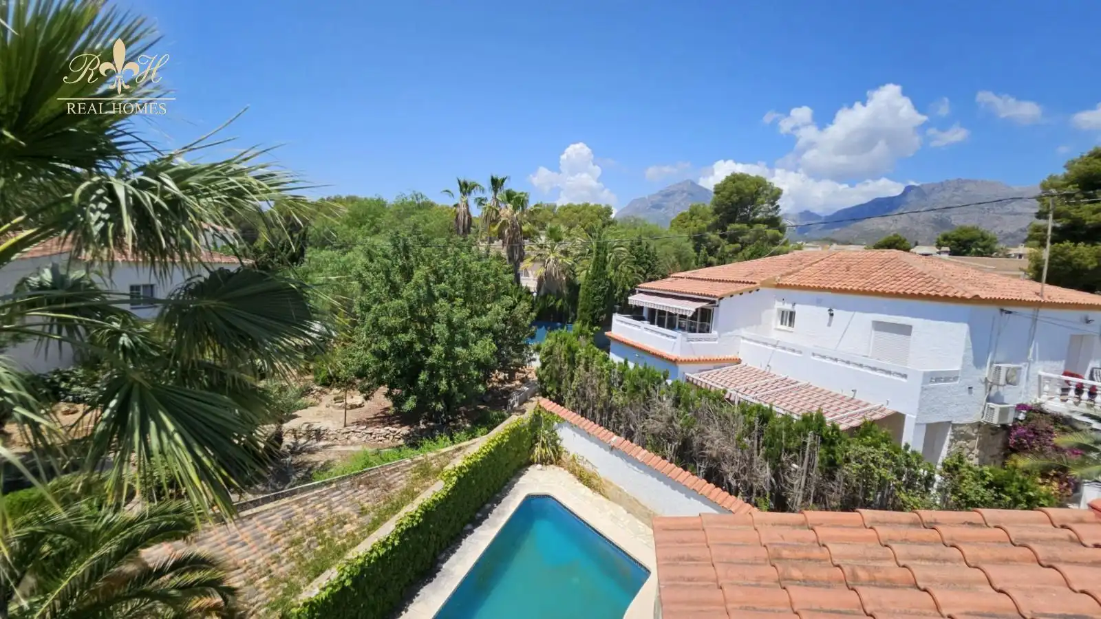 Vista exterior de Casa o chalet en venta en La Nucia con Piscina