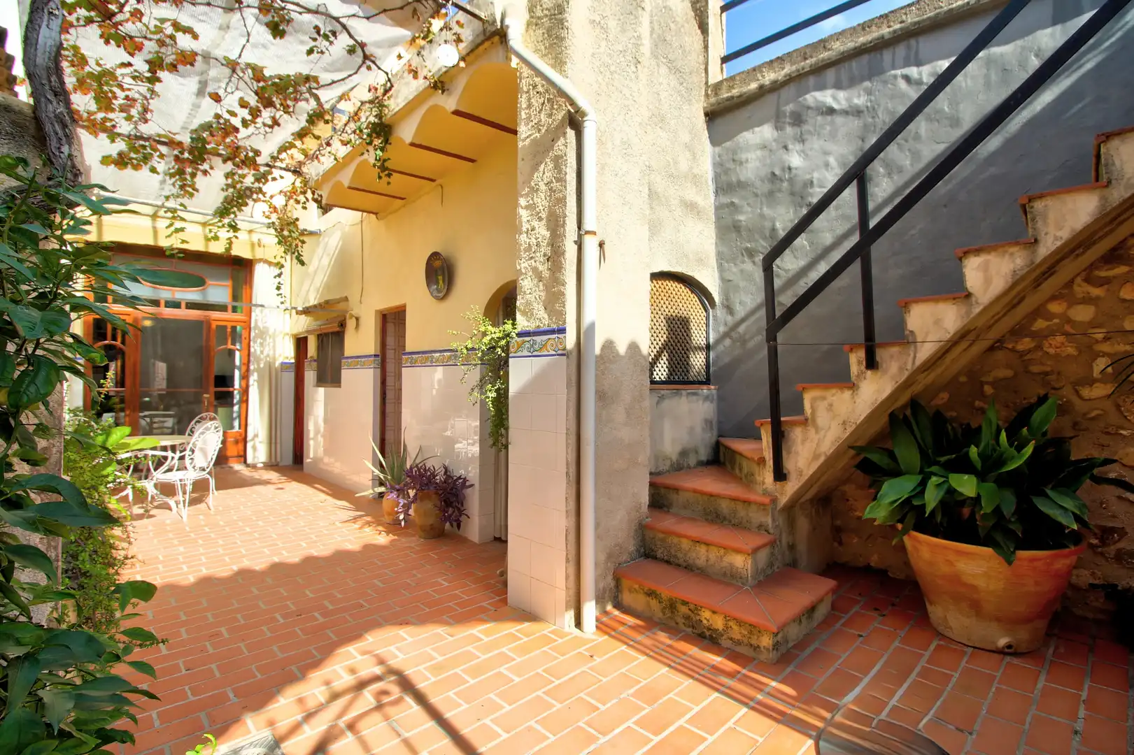 Vista exterior de Finca rústica en venda en L'Atzúbia amb Terrassa