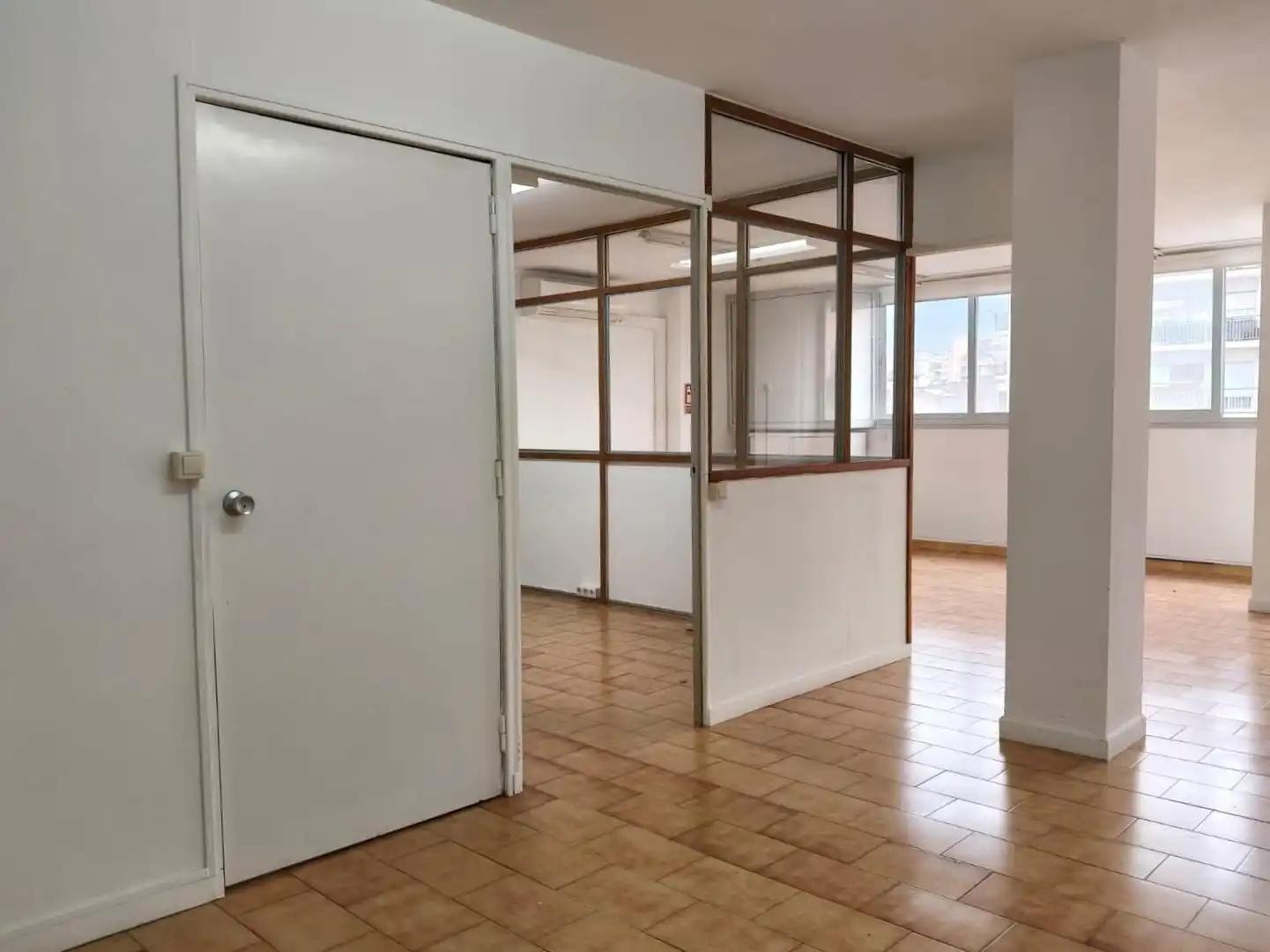 Flat for sale in Instituts