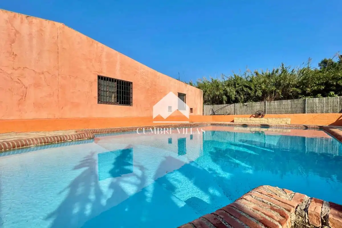 Außenansicht von Country house zum Verkauf in Torrenueva Costa mit Privatgarten, Terrasse und Abstellraum