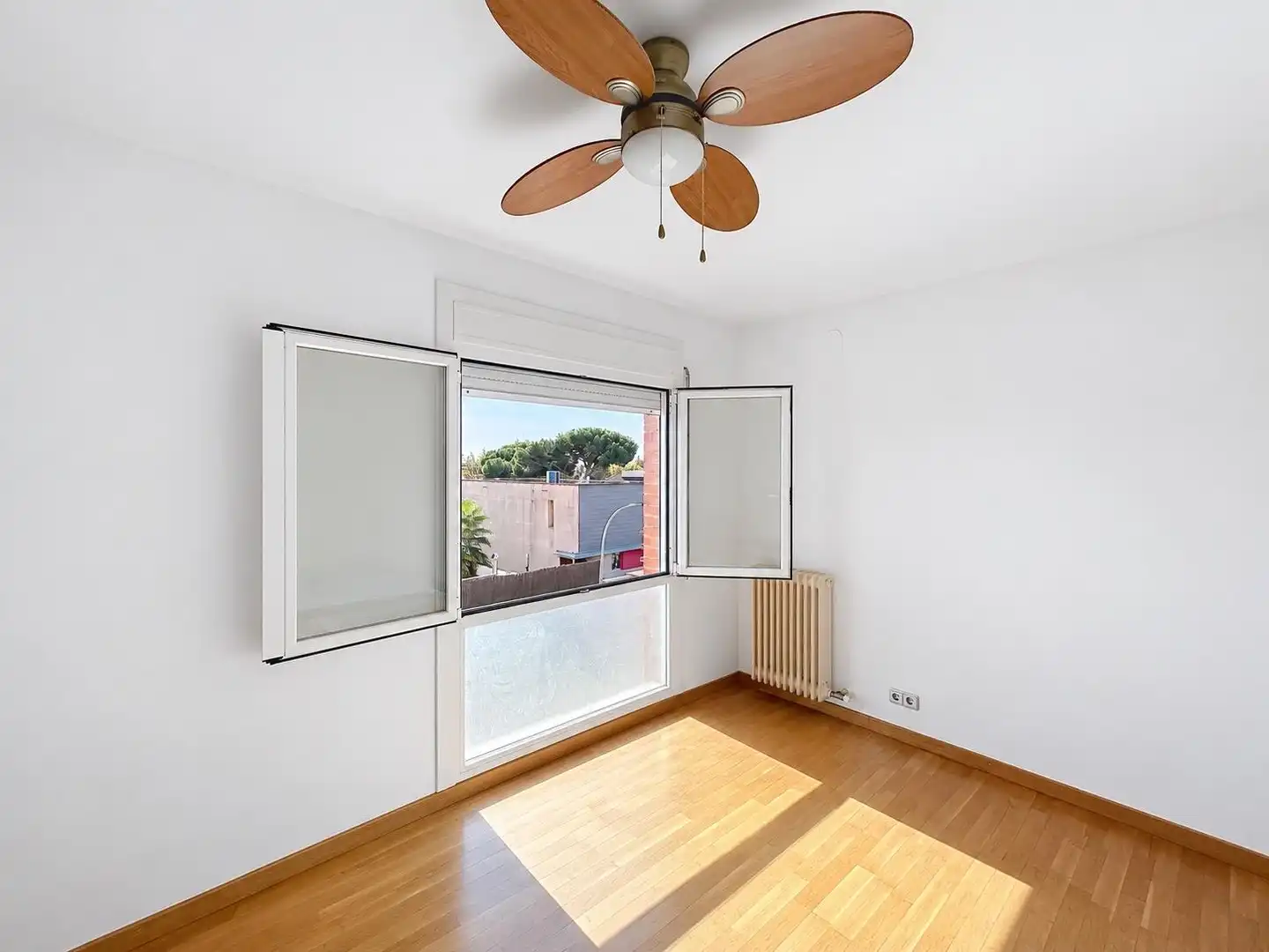Habitación de Apartamento en venta en Centre  