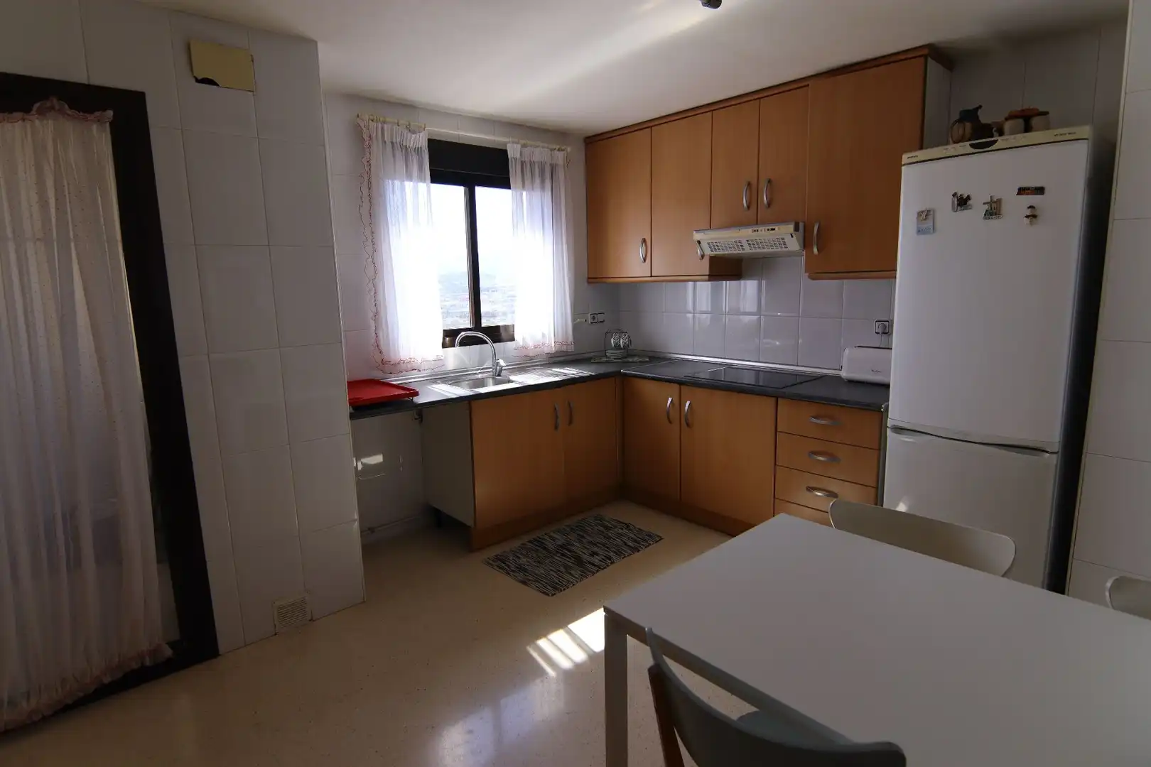 Cocina de Piso en venta en Benidorm con Aire acondicionado, Terraza y Amueblado