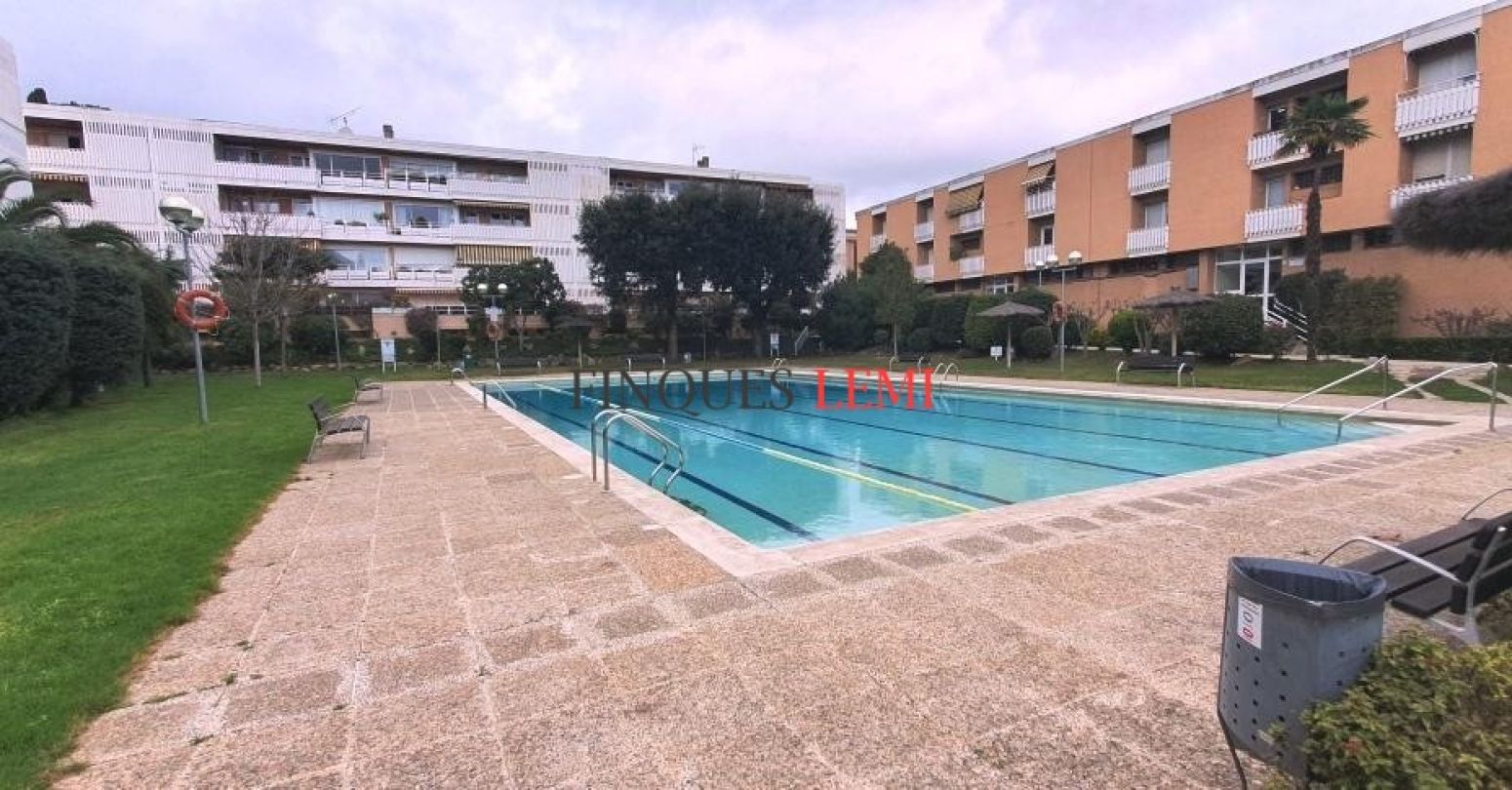 Piso en venta en Cabrils - Avenida Santa Elena