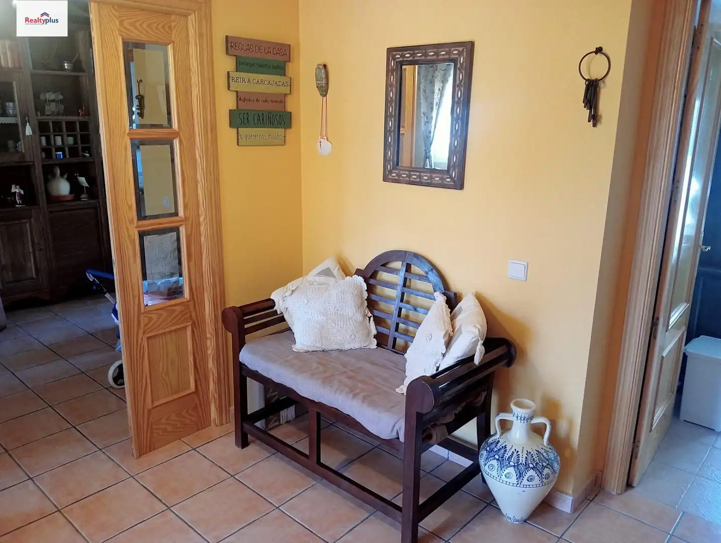 Casa adosada en venta en Burgohondo