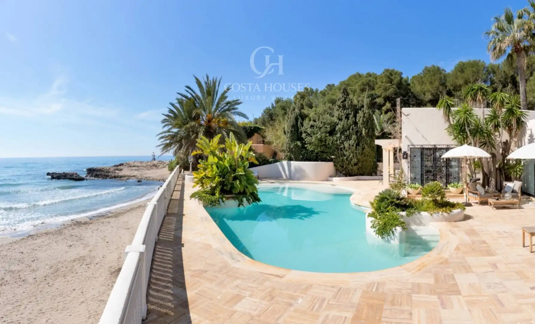 Detached house with pool for sale in Casco Urbano, imagen 7
