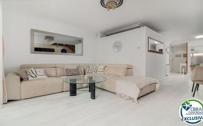 Living room of House or chalet for sale in Girona Capital  with Storage room