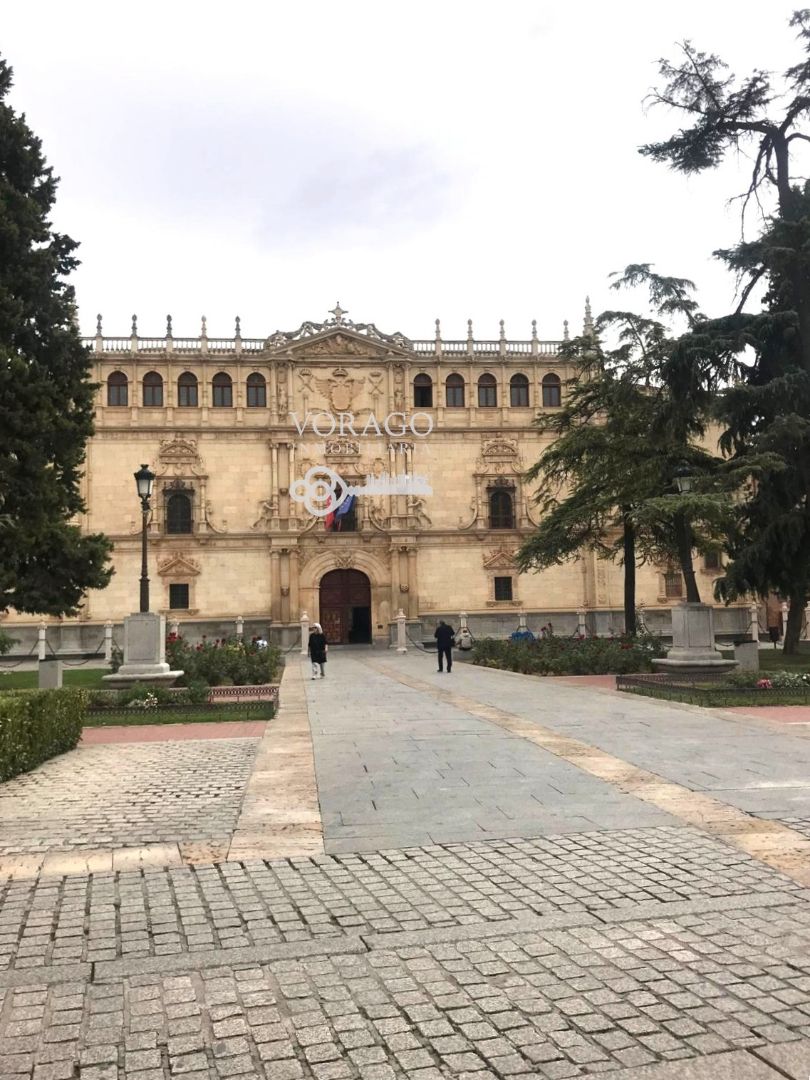 Exterior view of Duplex to rent in Alcalá de Henares  with Air Conditioner
