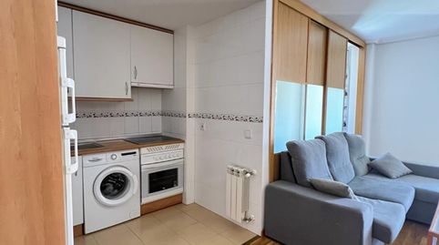 Foto 2 de Apartamento de alquiler en Calle Rosalía de Castro, Puerta de Toledo - Atalaya, Ciudad Real Capital