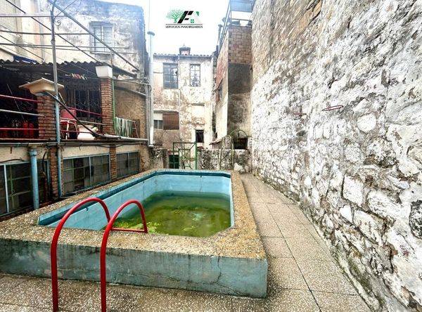 Edificio en Venta en Baeza