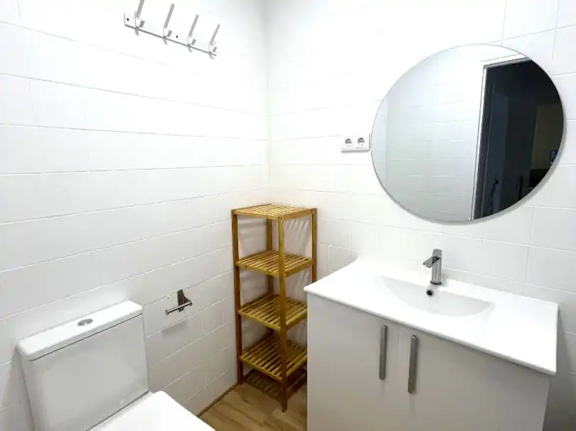 Bathroom of Flat for rent in Peñamefecit - Avda Barcelona
