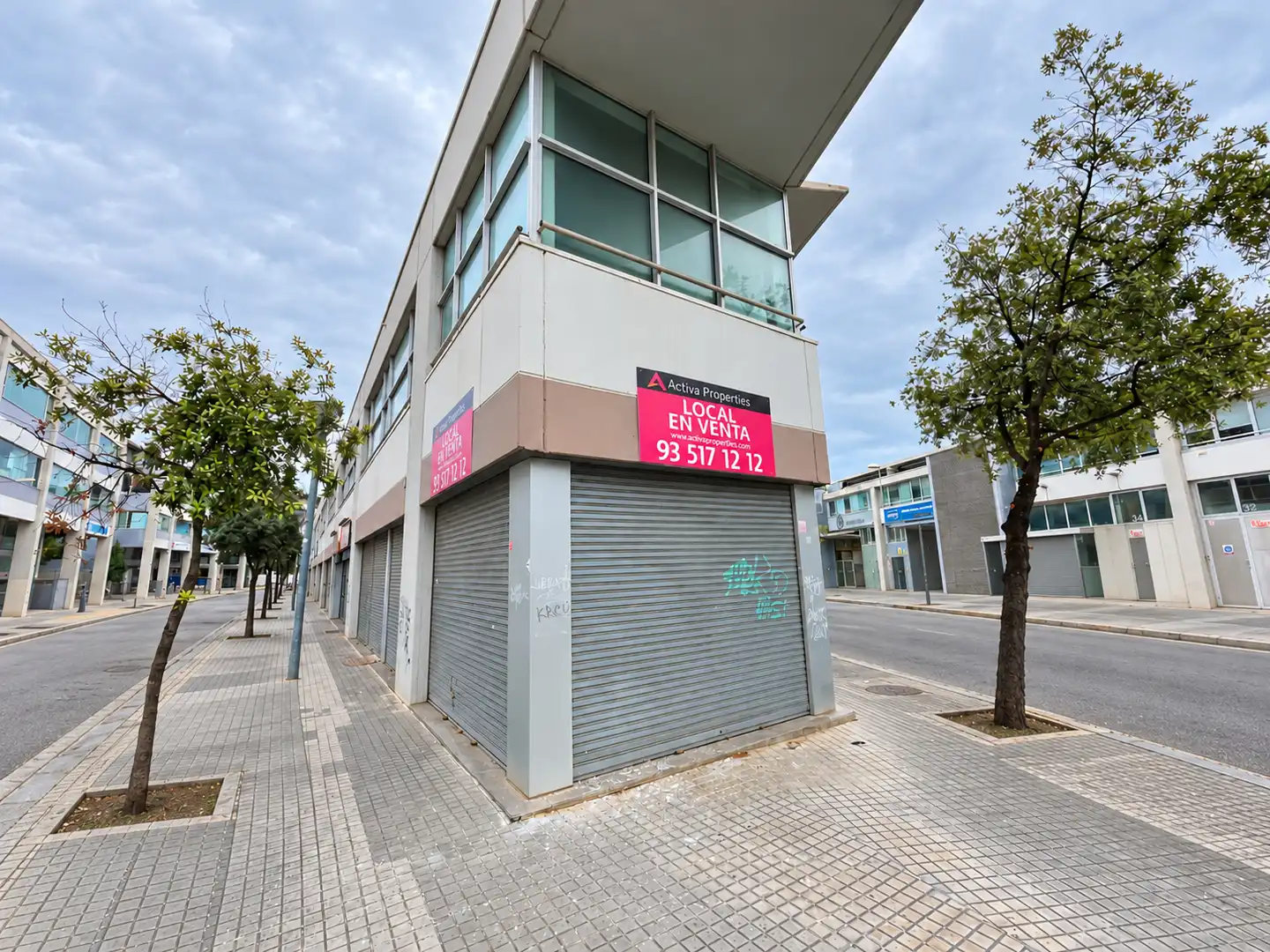 Vista exterior de Nave industrial en venta en Canyet - Pomar