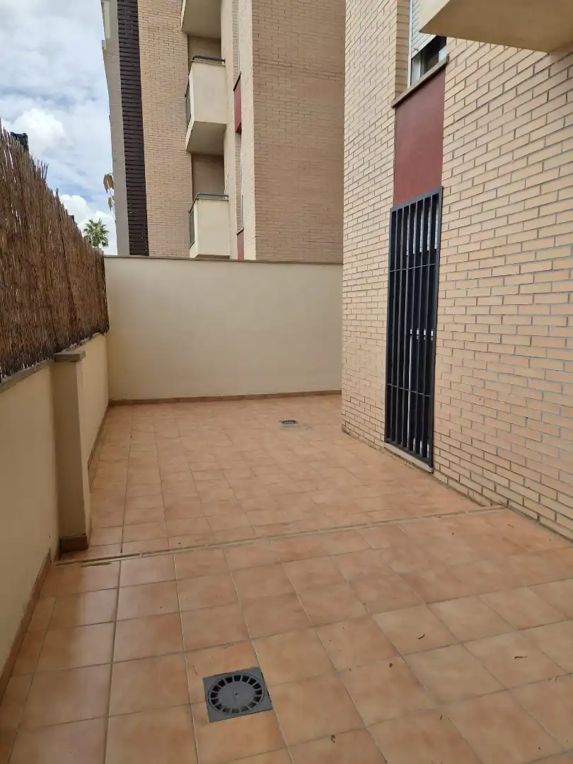 Ground floor for rent in Granada, Granada