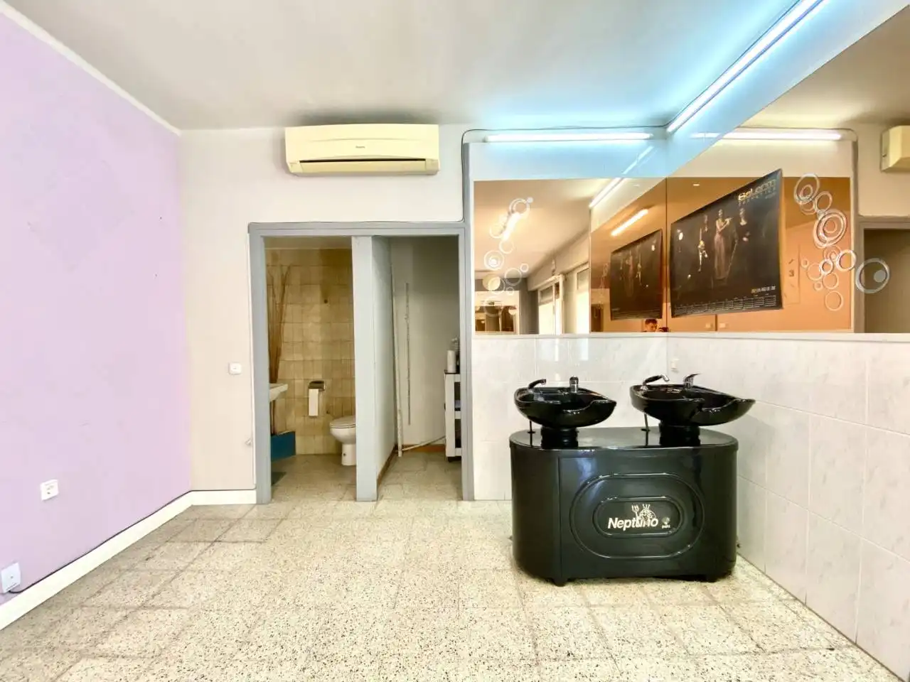 Gewerbefläche zum Verkauf in Avenida SANTA COLOMA, imagen 6