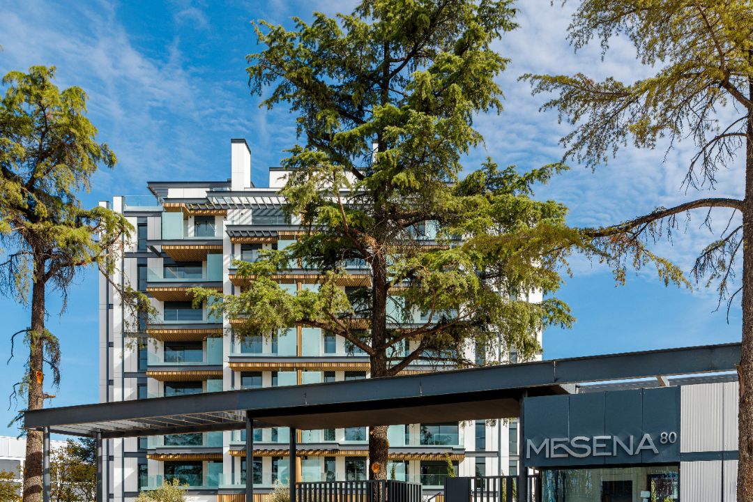 Vista exterior de Piso en venta en  Madrid Capital con Terraza, Trastero y Piscina