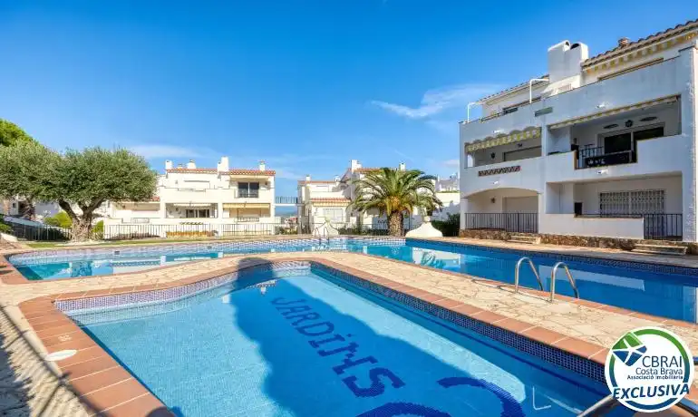 Apartamento con piscina en venta en Carrer de Josep Carner, imagen 3
