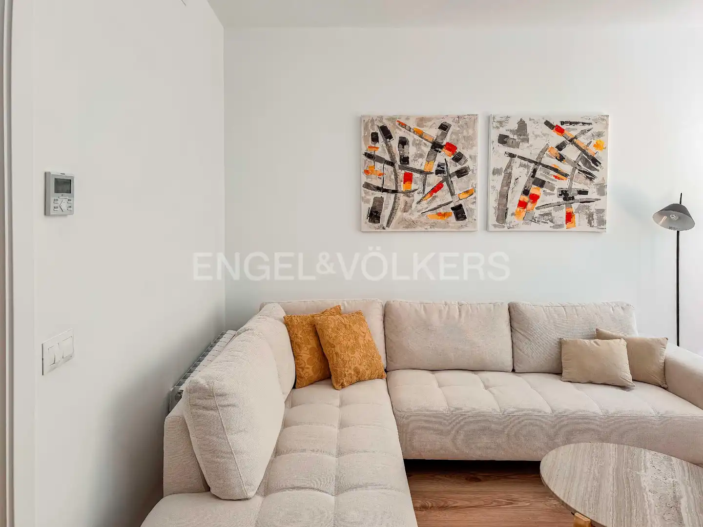 Sala d'estar de Pis de lloguer en Barcelona amb Aire condicionat, Calefacció i Parquet