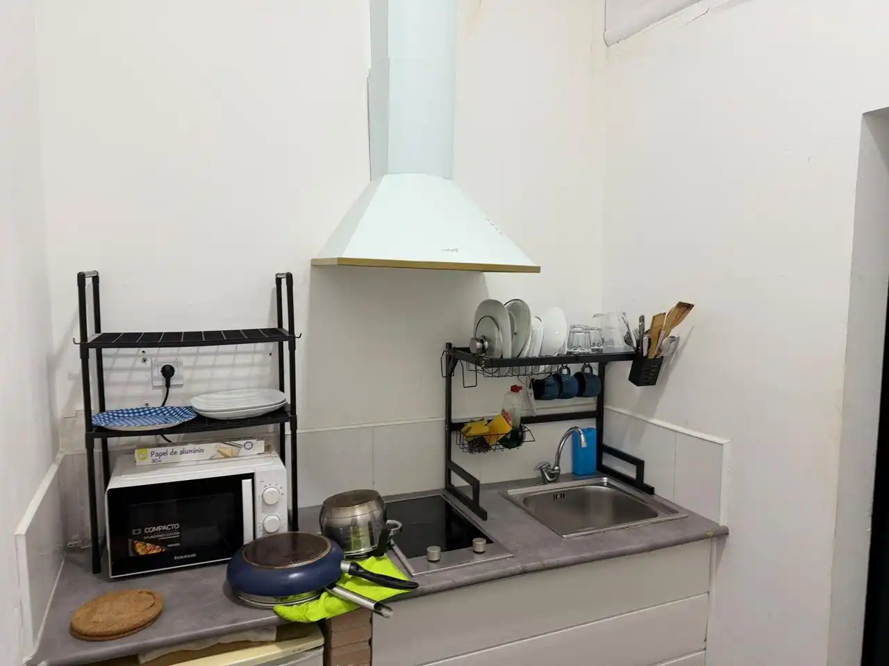 Cuina de Local en venda en Madrid amb Aire condicionat