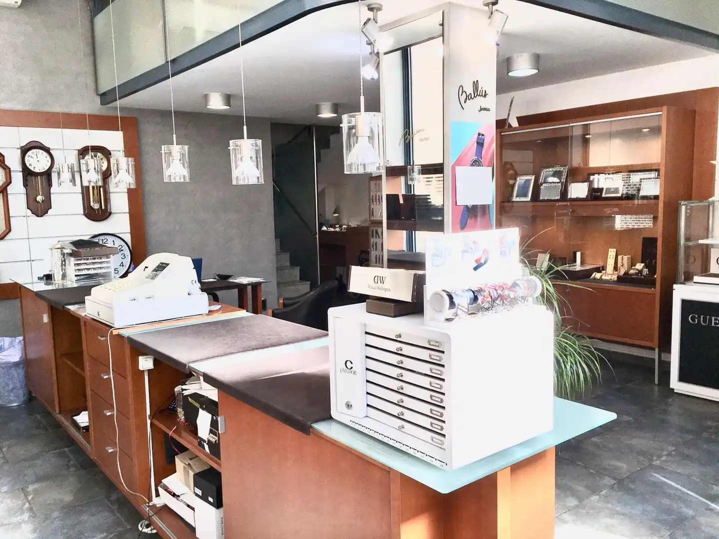 Local comercial de lloguer a Calle Torras I Bages, imagen 6