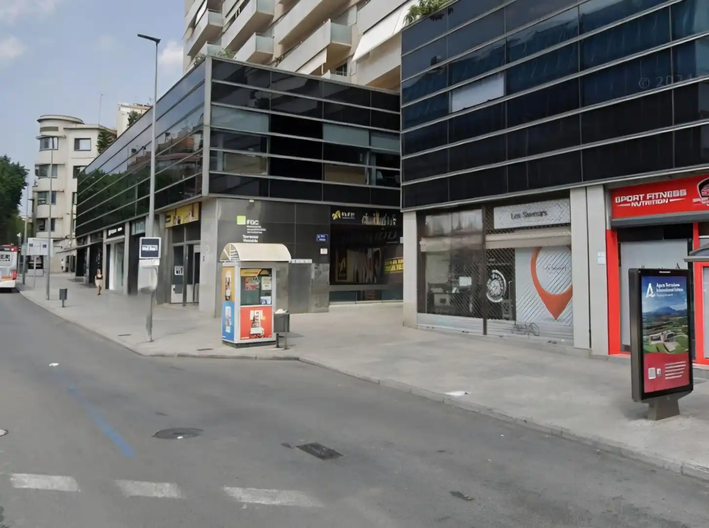 Außenansicht von Dachboden zum Verkauf in Terrassa mit Heizung, Terrasse und Ofen