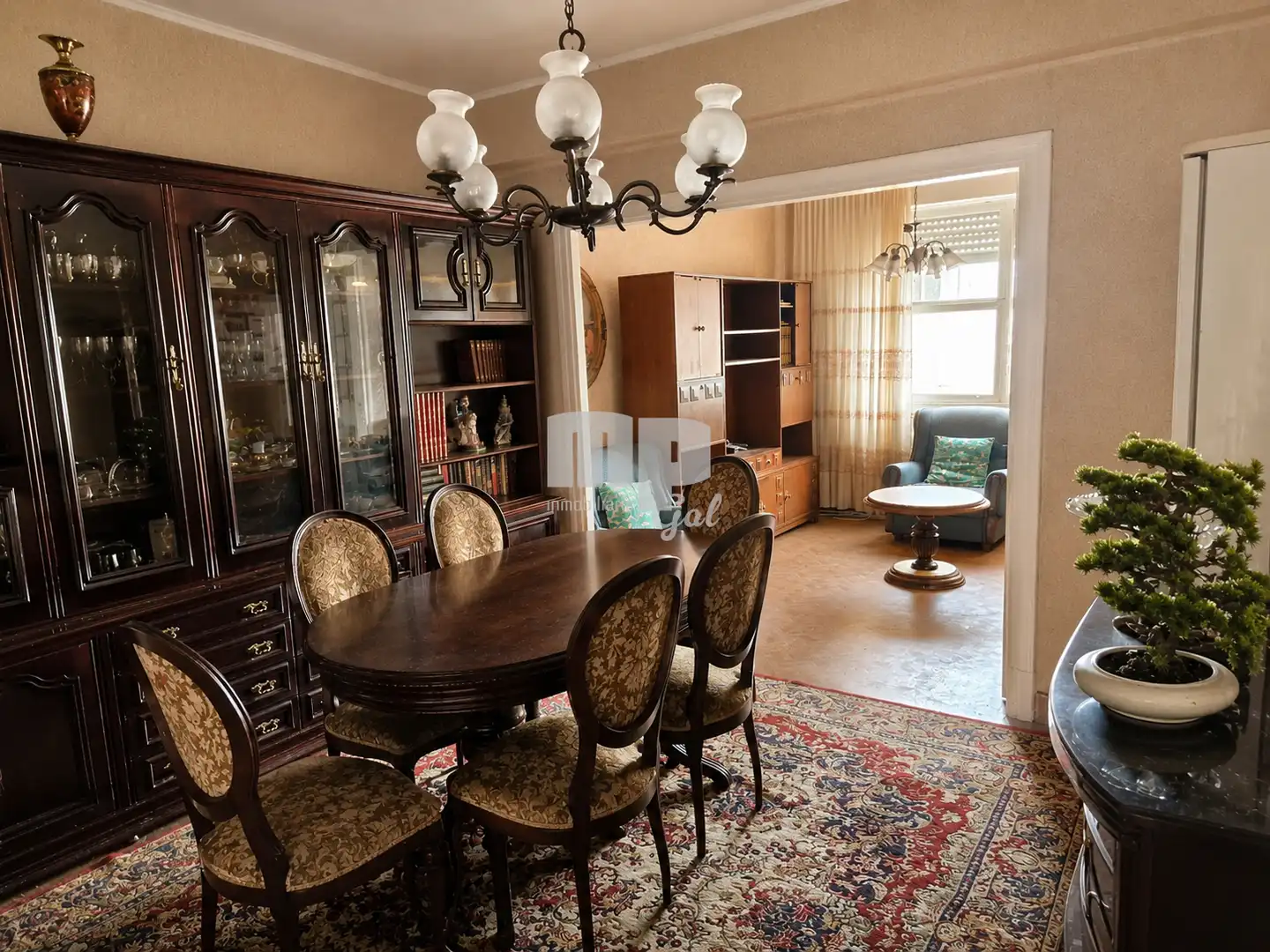 Comedor de Edificio en venta en Vigo 