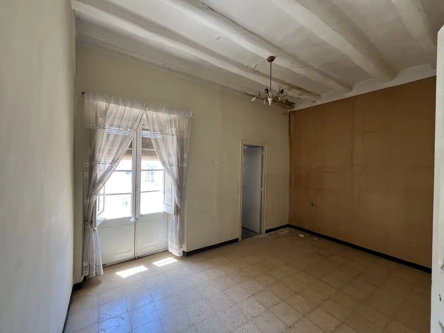 Sala de estar de Finca rústica en venta en Esparreguera con Terraza, Trastero y Balcón