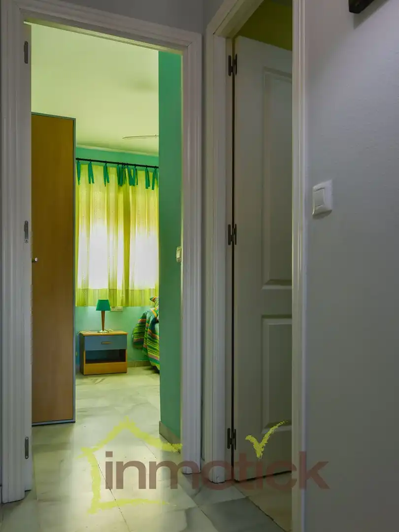 Schlafzimmer von Wohnung zur Miete in El Portil mit Möbliert