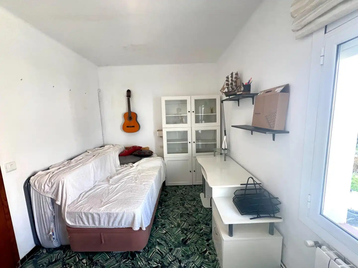 Bedroom of Flat for sale in Palamós  with Heating, Terrace and Storage room
