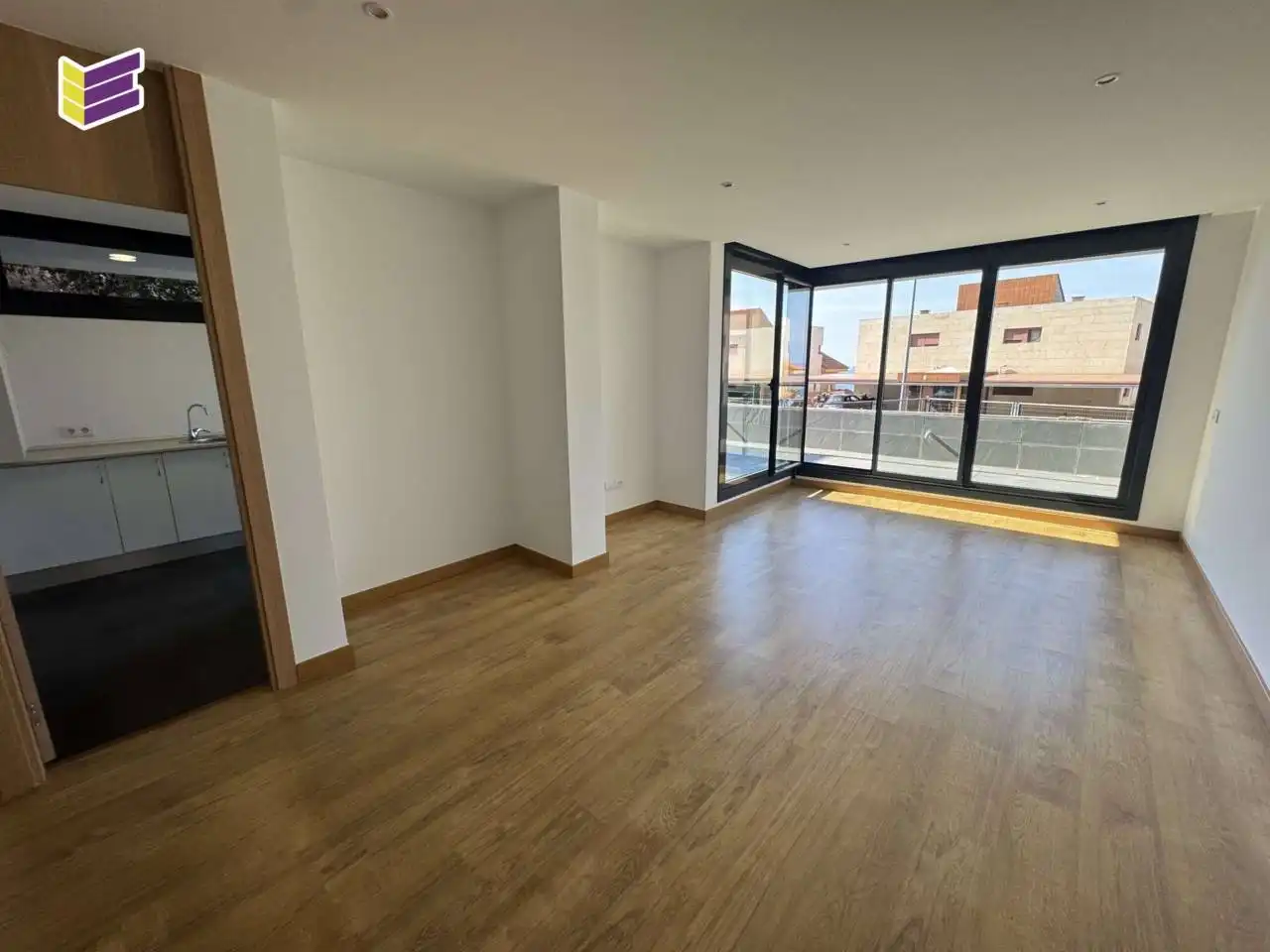 Sala d'estar de Pis en venda en Baiona amb Terrassa, Traster i Balcó