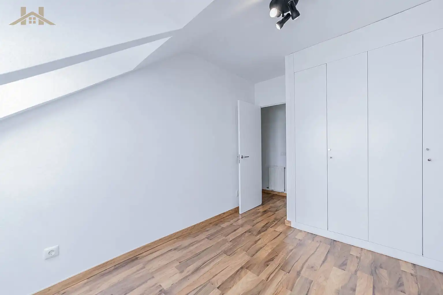 Schlafzimmer von Maisonette zum Verkauf in Boadilla del Monte mit Klimaanlage, Heizung und Abstellraum