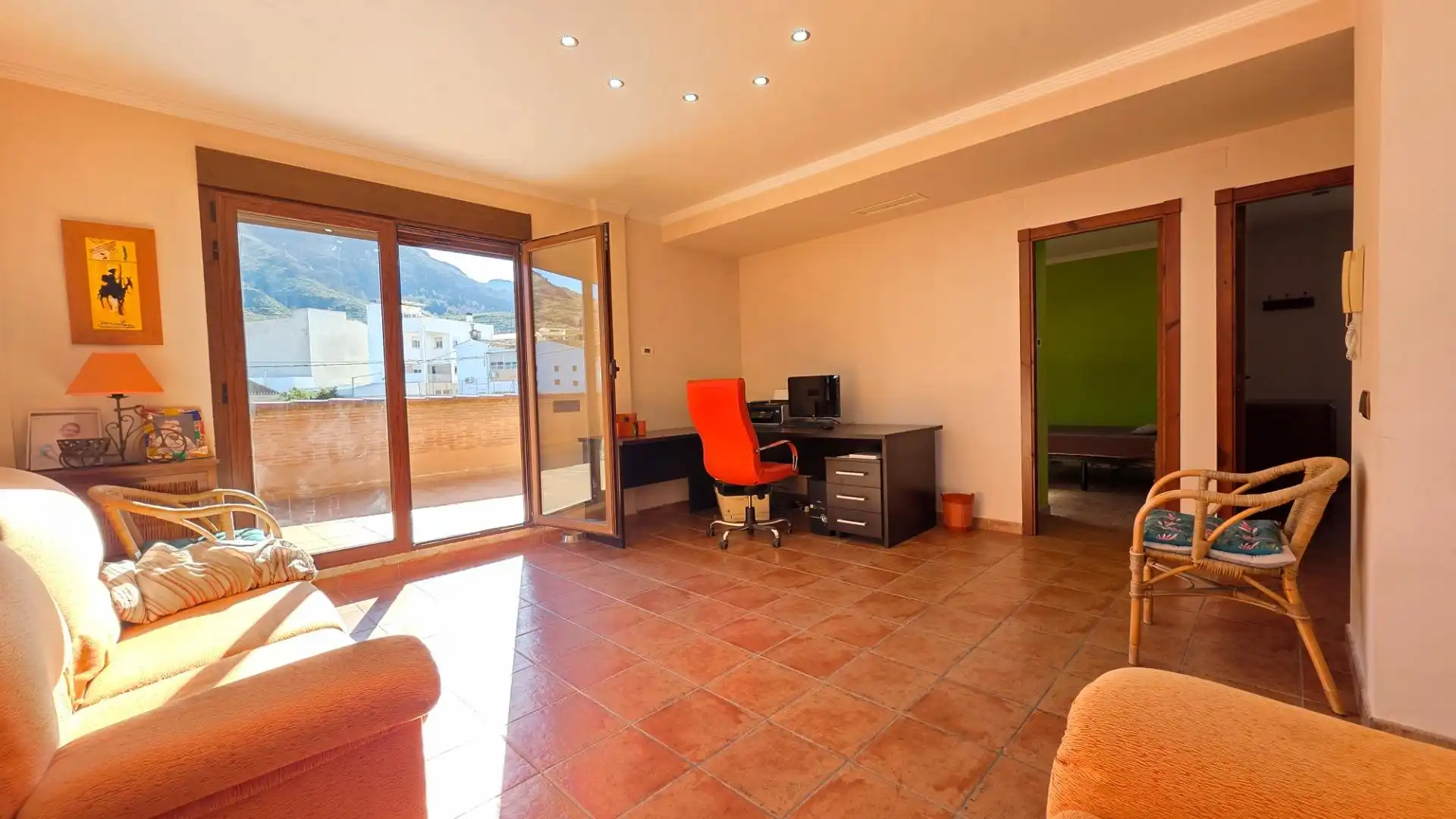 Sala de estar de Casa o chalet en venta en Terrateig con Jardín privado