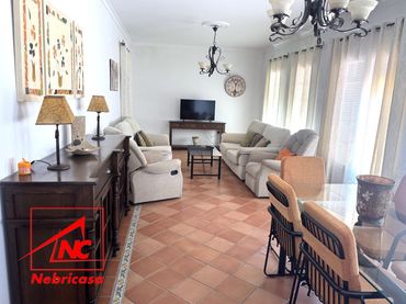 Maison avec jardin à vendre à Lebrija