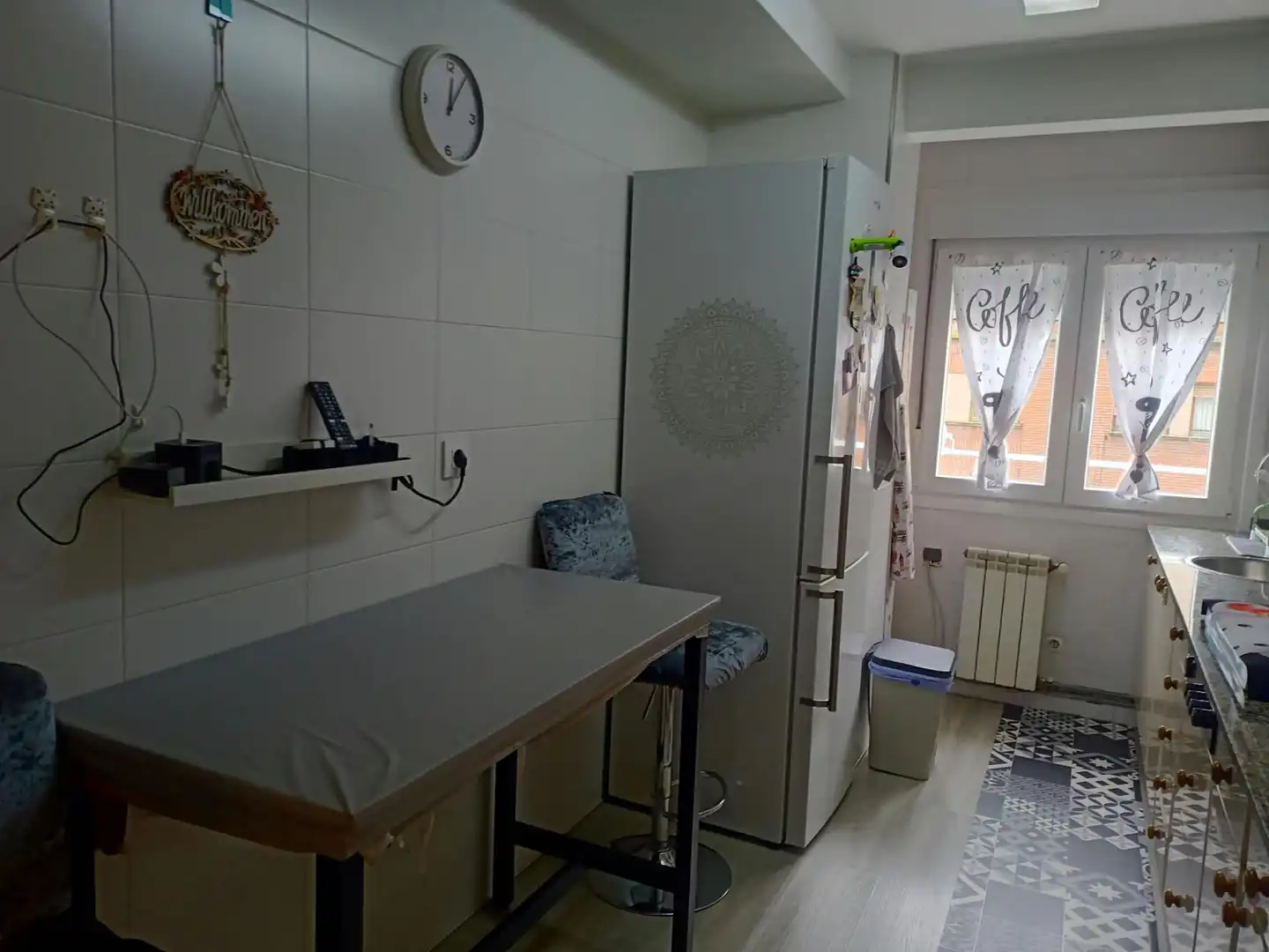 Kitchen of Flat for sale in Oeste