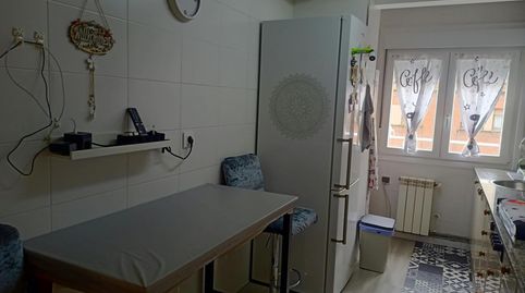 Foto 3 de Piso en venta en Camino Fábrica de Loza, El Natahoyo, Gijón