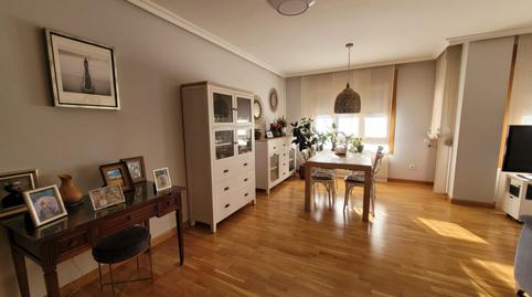 Foto 2 de Piso en venta en Lope de Vega, Cascajos - Piqueras, La Rioja