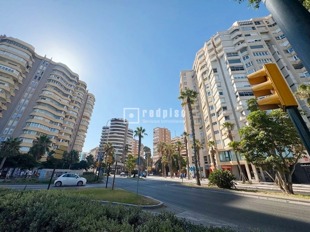 Exterior view of Flat to rent in Málaga Capital  with Air Conditioner and Furnished