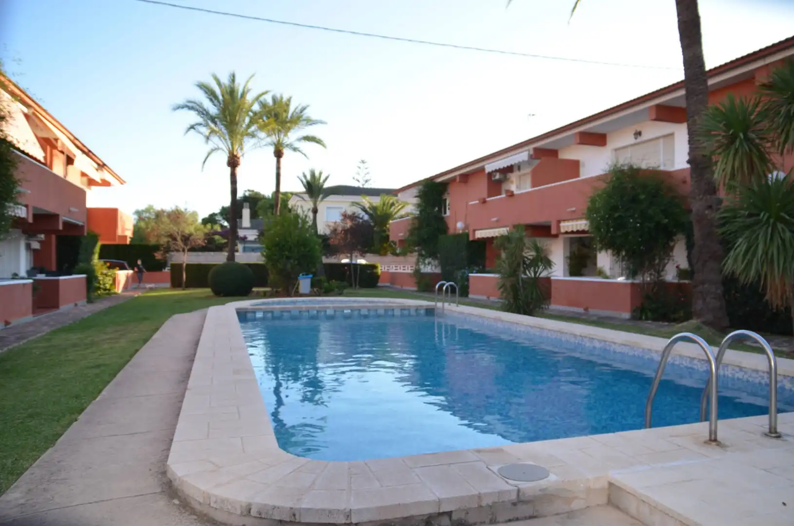 Apartamento con terraza en venta en Carretera de les Marines a Dénia, imagen 2