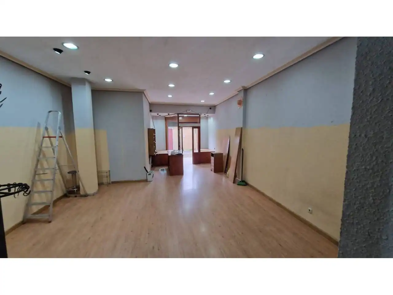 Local comercial en venda a Calle SANCHEZ ARJONA 9, imagen 4