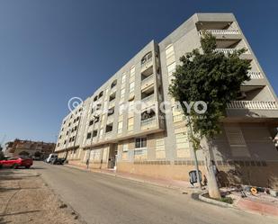 Exterior view of Planta baja for sale in Guardamar del Segura  with Terrace and Community pool