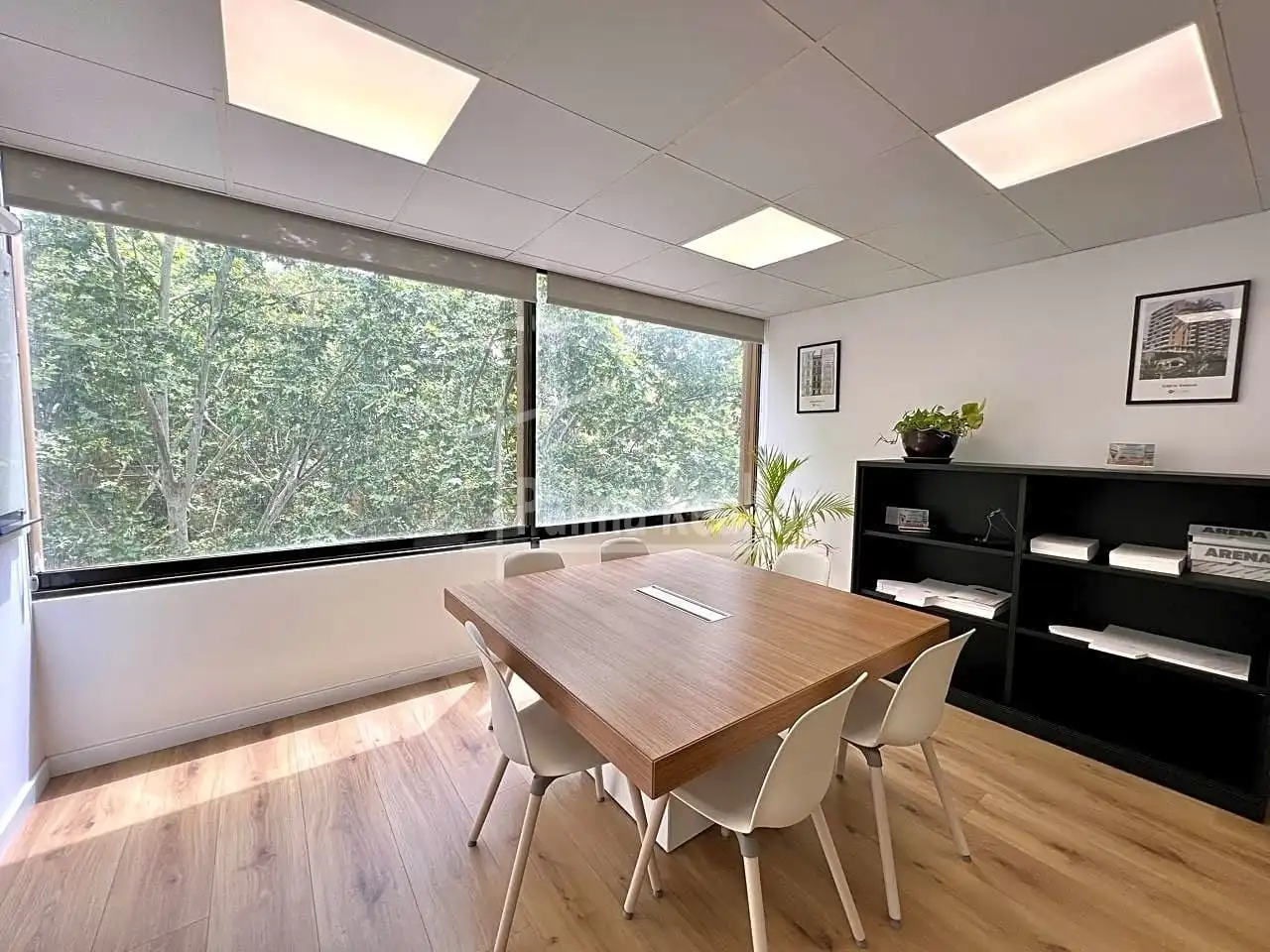 Office for sale in  Palma de Mallorca  with Air Conditioner