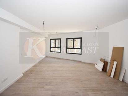 Living room of Flat for sale in Fuengirola  with Air Conditioner