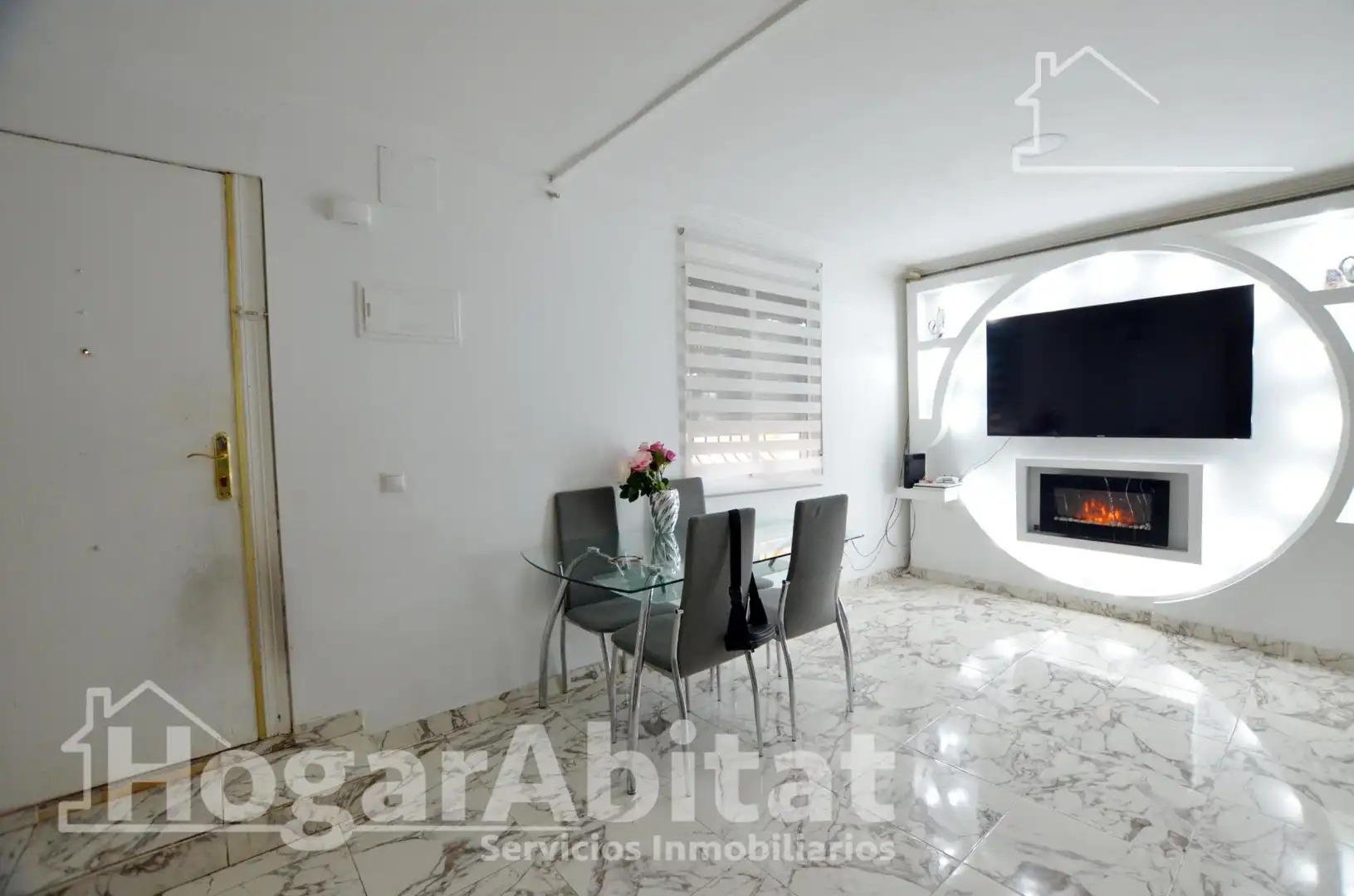 Sala d'estar de Casa o xalet en venda en Alicante / Alacant amb Aire condicionat, Calefacció i Terrassa